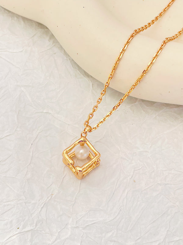 Cube Pearl Pendant Necklace